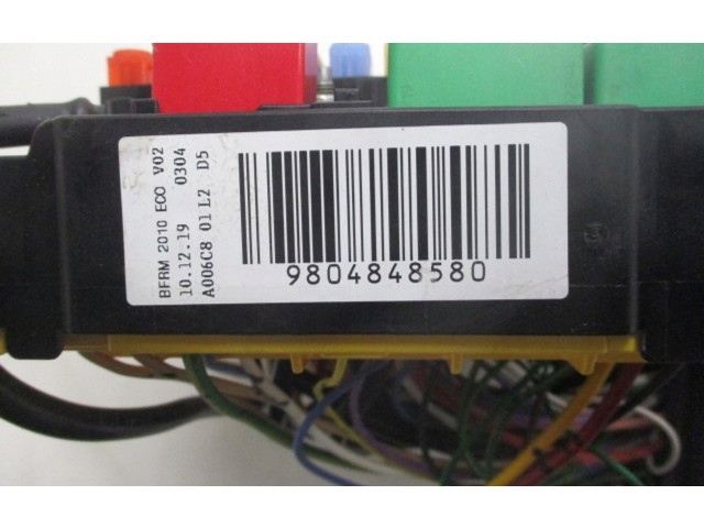 Блок предохранителей 9804848580   Peugeot 2008 II    