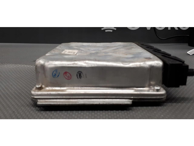 Блок управления двигателем Блок управления mbo79700-9291   Volvo S60