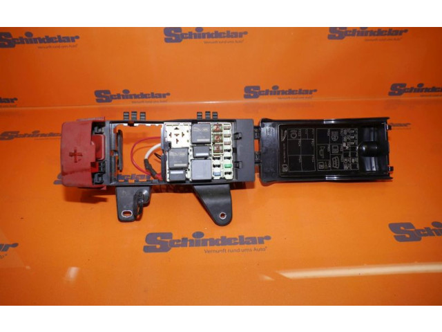 Блок предохранителей GX7314A076, GX7314A076 Jaguar XE