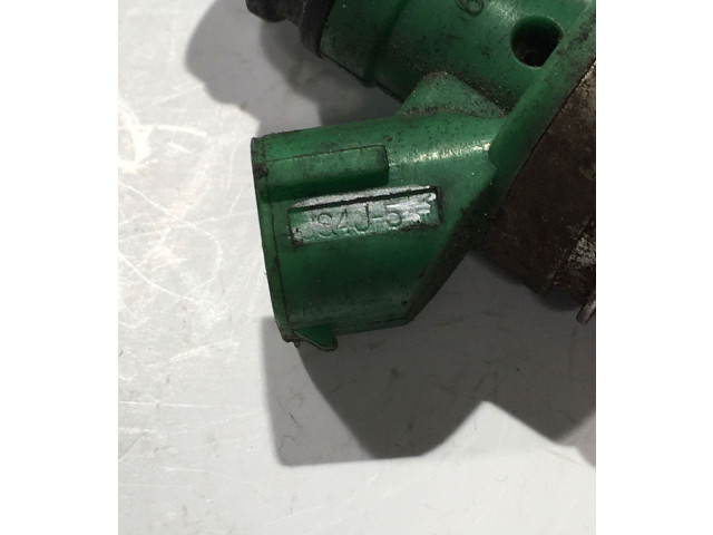 Vstřikovač JS4J5 Suzuki Grand Vitara I