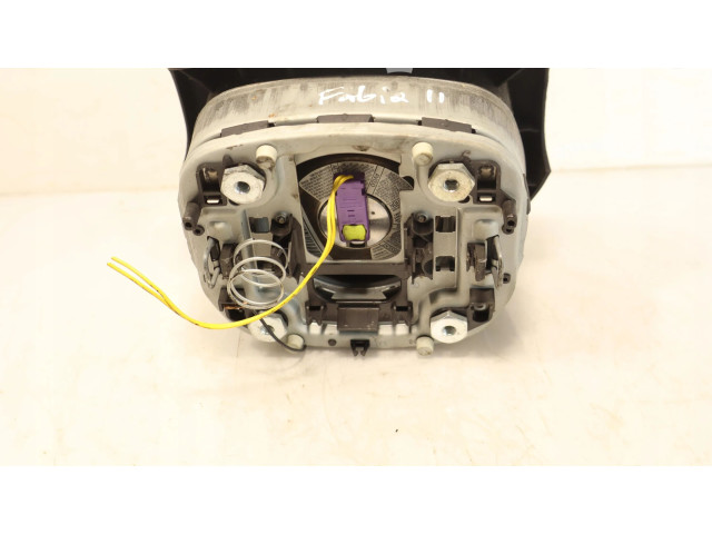 Подушка безопасности водителя    Skoda Fabia Mk2 (5J)