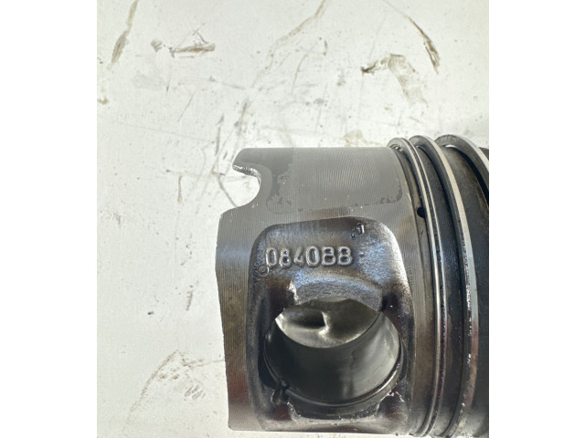 Píst 0840BB BMW 1 F20 F21 N47D20C