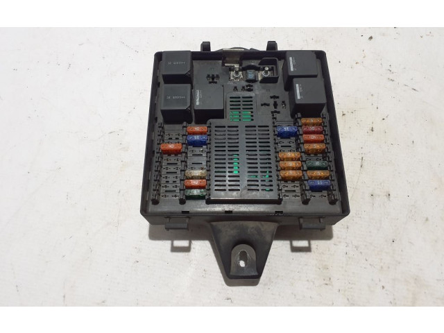 Блок предохранителей AW9314A073AD Jaguar XJ X351