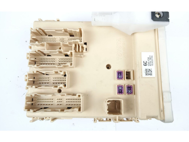 Pojistková skříňka Řídící jednotka BSM 8273078011 Lexus NX 2019