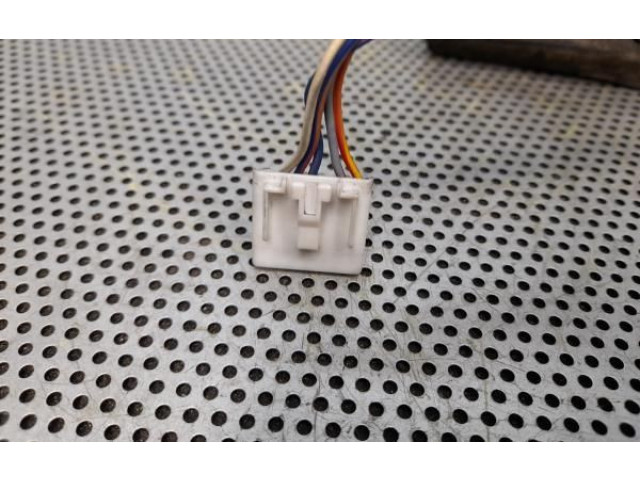 Зеркало электрическое Fiat Idea - года