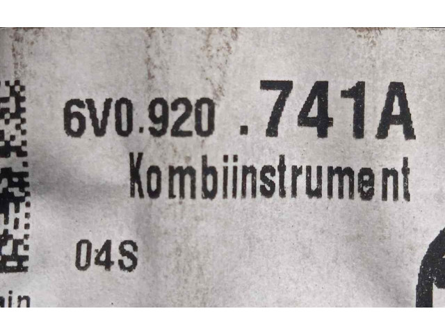 Панель приборов    Skoda Fabia Mk3 (NJ)       