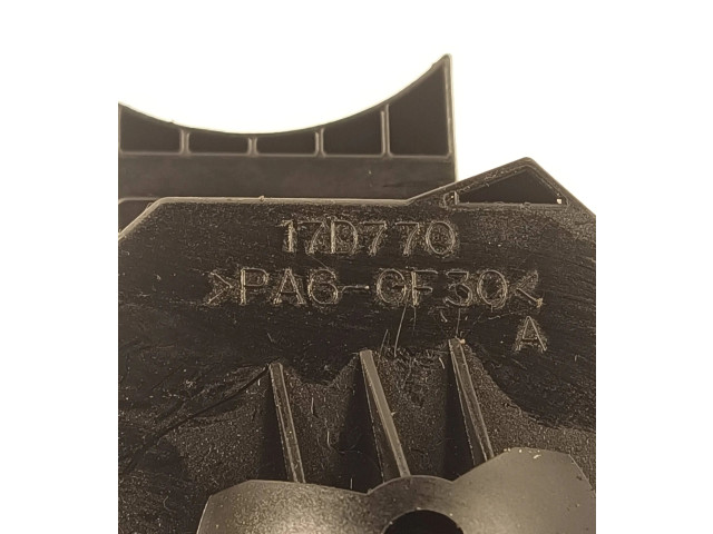 Ручка стеклоочистителей 17D770   Volvo V50