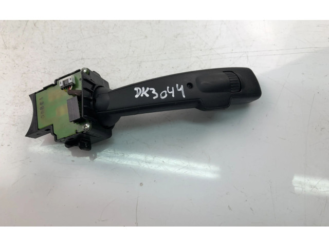 Подрулевой переключатель 17D770 Volvo V70