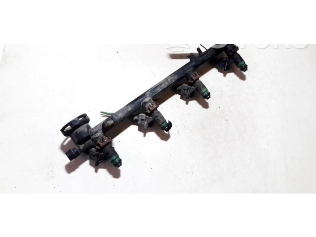 Vstřikovací lišta 7700112777 Renault Laguna I