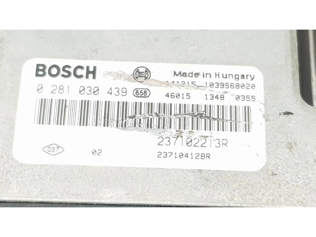 Блок управления двигателя 237102213R Dacia Dokker