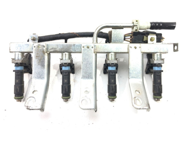 Топливная рампа 25186566   Chevrolet Spark  