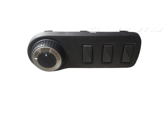 Комплект блоков управления 8200796642--A Dacia Duster