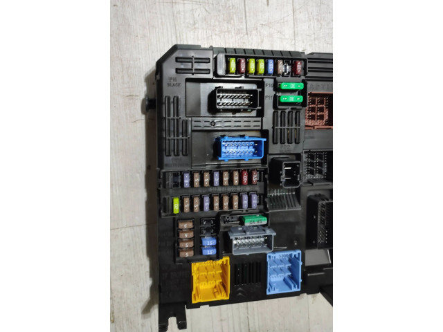 Pojistková skříňka 2015DJ3828, H24724 Peugeot 208 2023