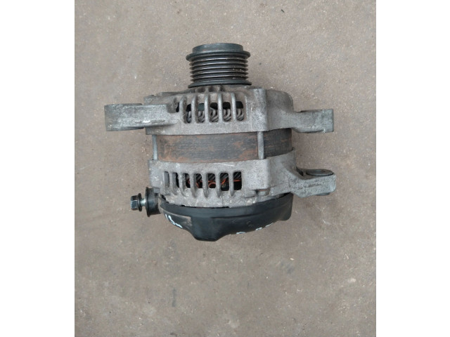 Генератор 373002P200 KIA Sorento