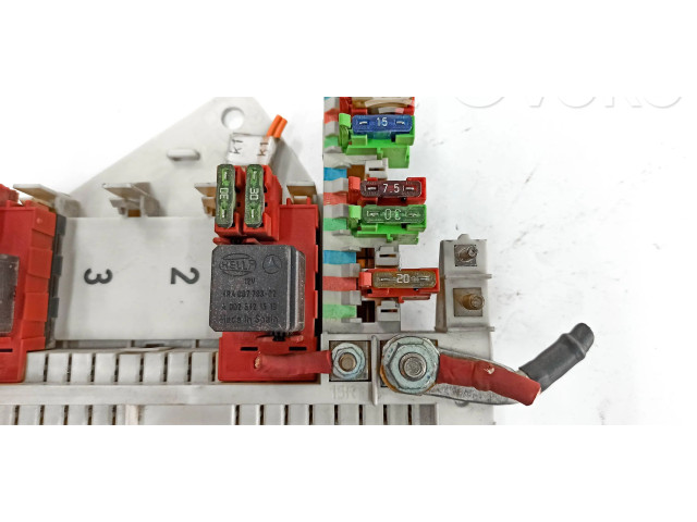 Pojistková skříňka 1635450105, 1635453328 Mercedes-Benz ML W163 2000