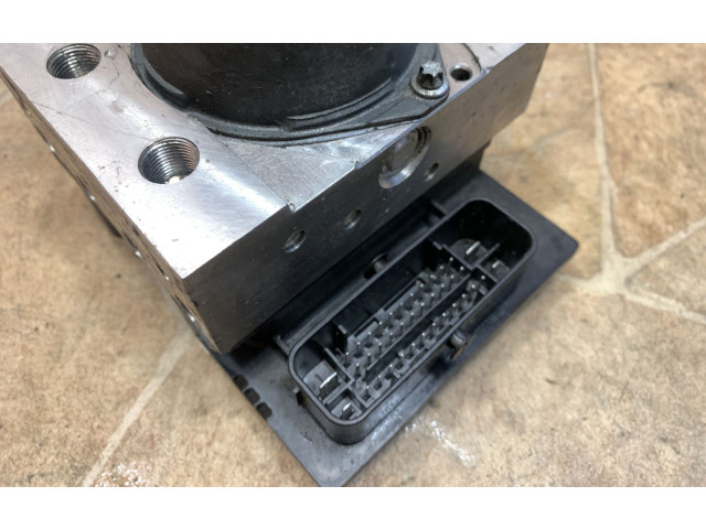 Jednotka ABS A2184310112 Mercedes-Benz CLS C218 X218 2014