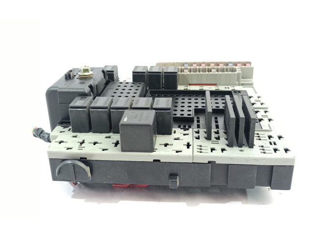 Блок предохранителей 08696098 Volvo S60