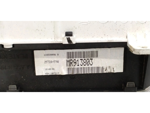 Přístrojová deska Mitsubishi Space Star 2001 MR913803, 2573205790
