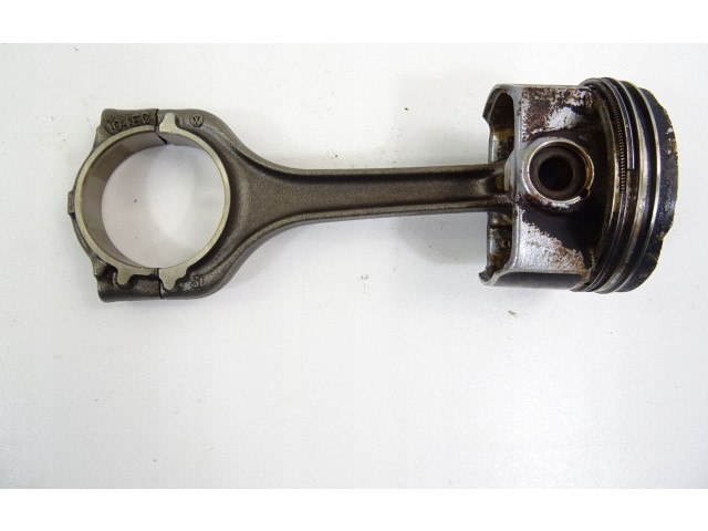 Поршень с шатуном Volkswagen Golf VII