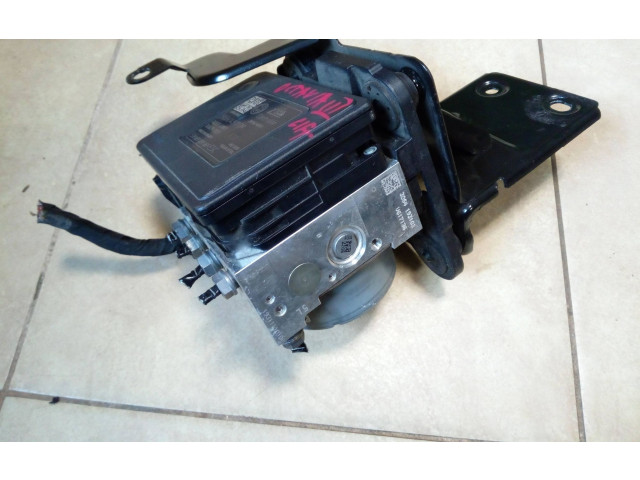 Блок АБС 5Q0614517DM, NE67763   Skoda  Octavia Mk3 (5E)  2013 - 2019 года