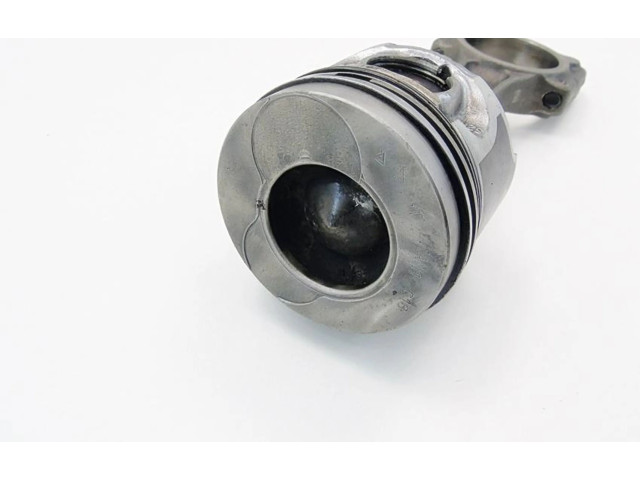  Поршень с шатуном  5575L  Renault Clio II  