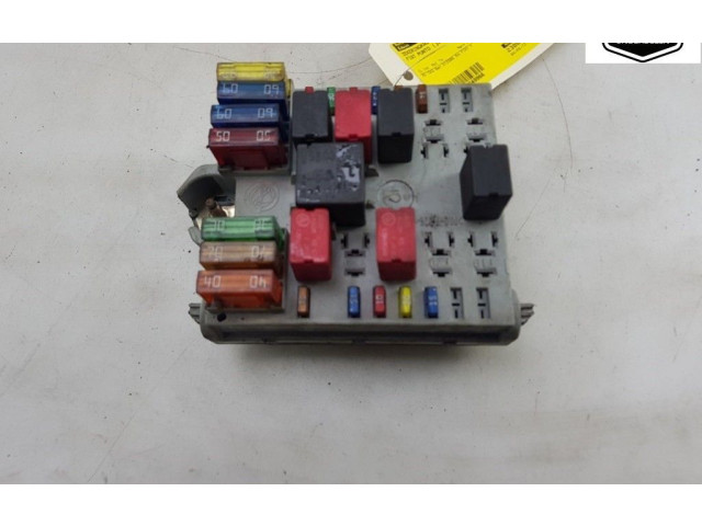 Рулевая рейка  Ящик предохранителей (комплект) 46835593, 46835593   Fiat Punto (188) 1999 - 2010 года