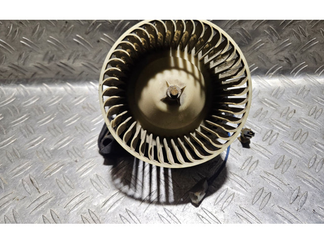 Вентилятор печки Mazda 626