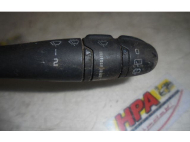 Ручка стеклоочистителей Renault Clio I