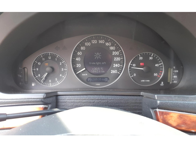 Přístrojová deska Mercedes-Benz E AMG W211 2002 A2115402311, A2115402311