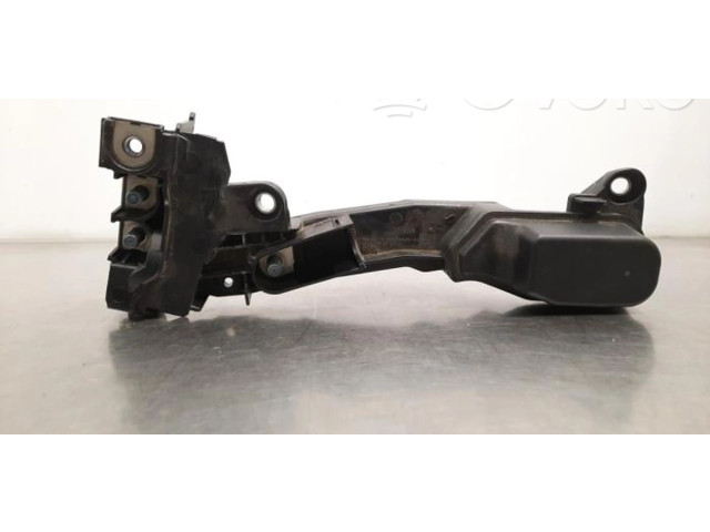 Pojistková skříňka 61149339830 BMW 5 G30 G31 2022