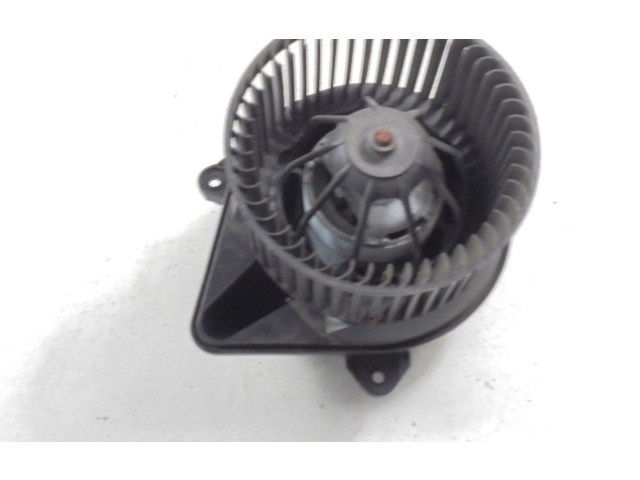 Вентилятор печки Citroen Berlingo