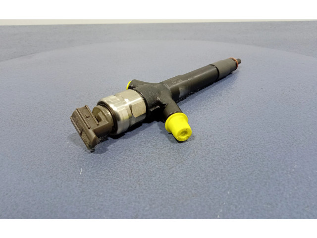 Форсунка 095000-5600, 095000-5600 Mitsubishi L200