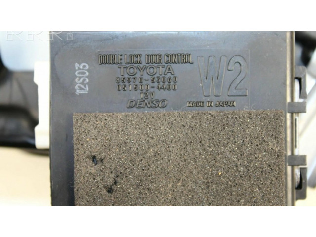 Дисплей 8611053011 Lexus IS III XE30