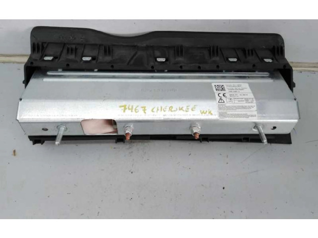 Подушка безопасности водителя Jeep Grand Cherokee