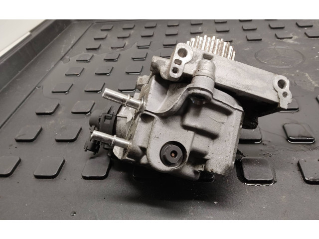 Vstřikovací čerpadlo 167003606R, H8201636340 Mercedes-Benz Citan W415