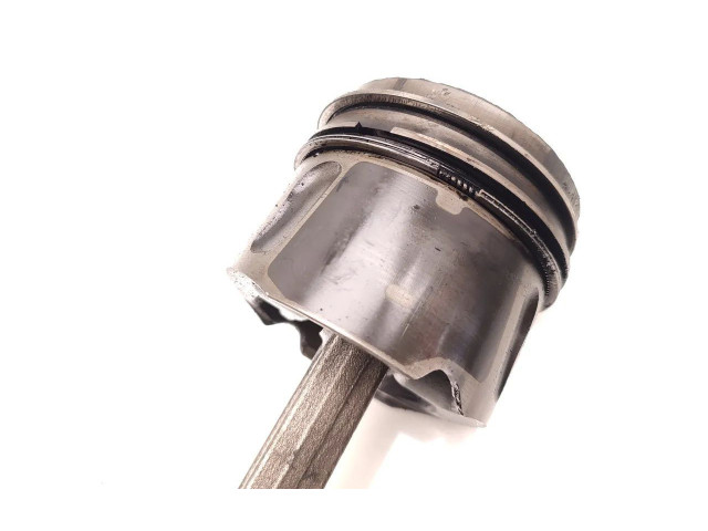 Поршень с шатуном 306DT(AJTDV6) 306DT Jaguar XF