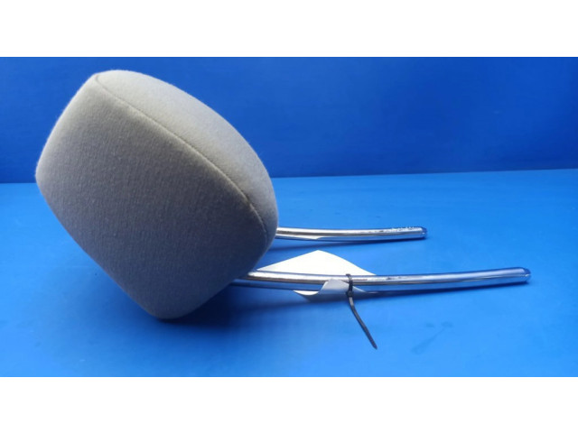 Galinės sėdynės galvos atrama