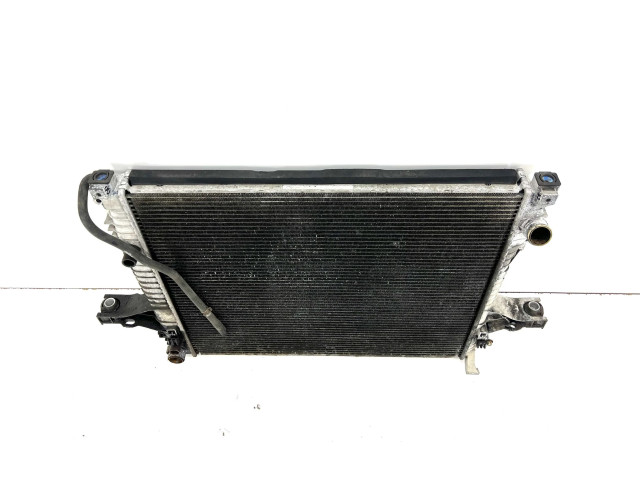 Рулевая рейка Радиатор охлаждающей жидкости 8684366 Volvo XC90 2003 - 2006 года