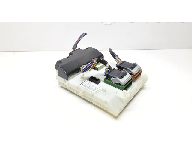 Блок предохранителей 31412970, 98HL143720040AAB Volvo S60