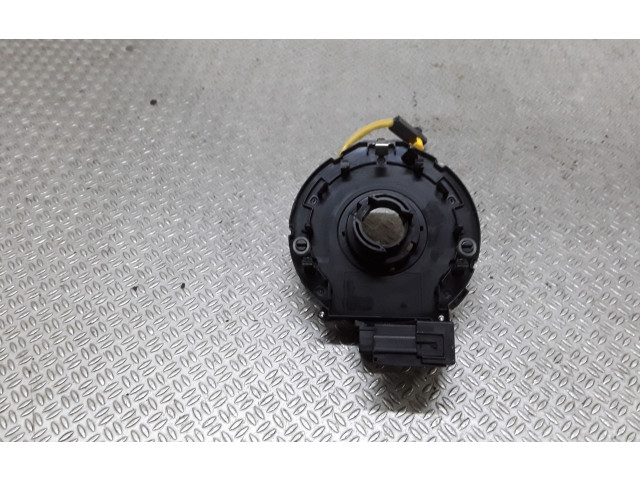 Подрулевой шлейф SRS    Toyota Corolla Verso AR10