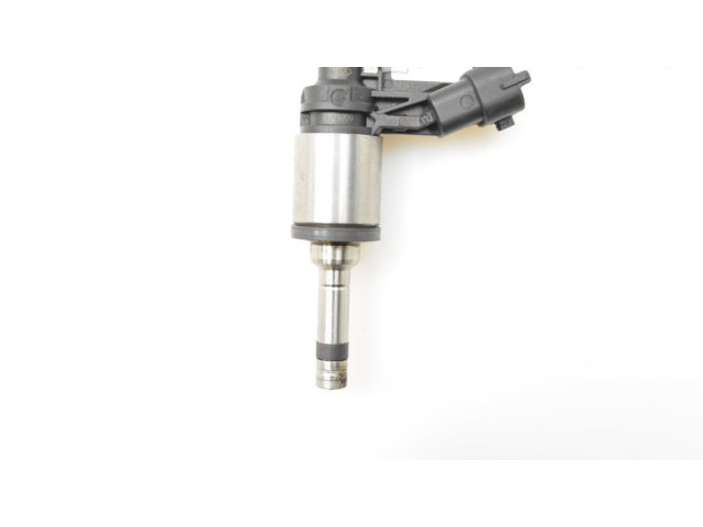 Vstřikovač 353102B110 Hyundai i30 G4FD