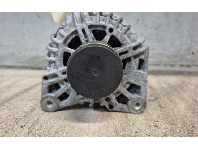 Генератор 231007707R Dacia Duster