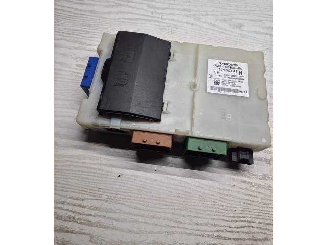   Pojistková skříňka 7G9T14C256FA, 30765624AE   Volvo XC70 2008