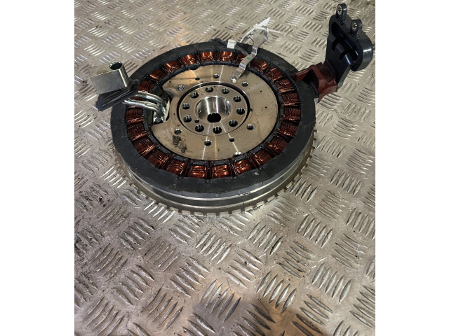 Генератор 31491811 Volvo XC90