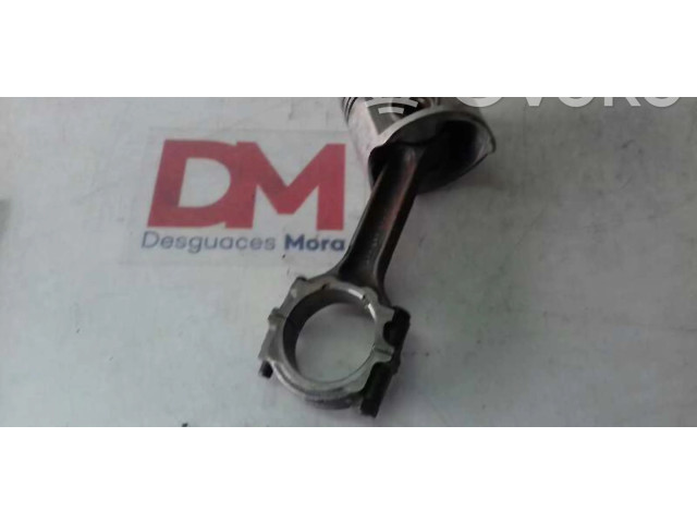 Поршень Nissan Navara