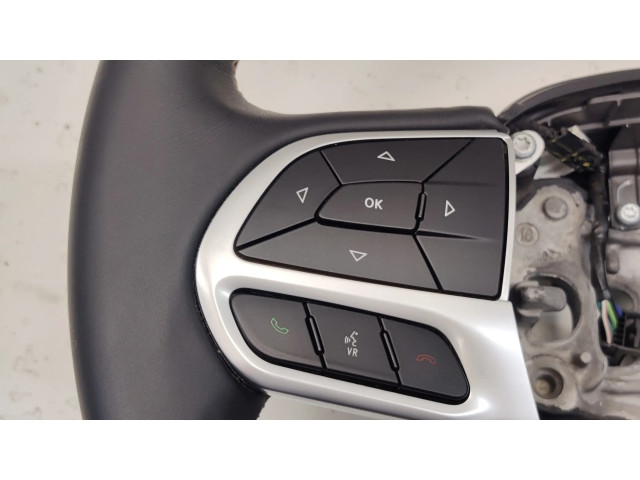 Volant Chrysler Pacifica 2017 5UZ511X9AG