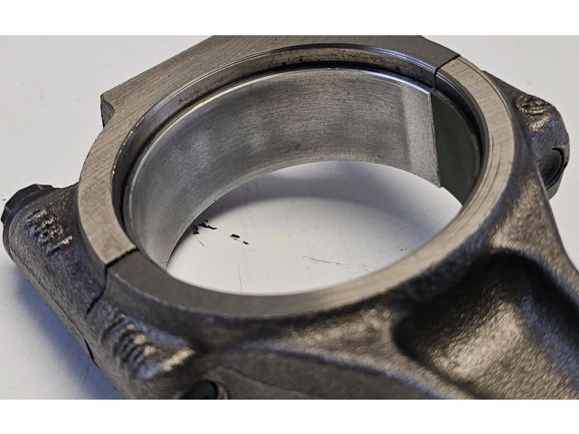 Píst 026038J Volkswagen Tiguan CBB