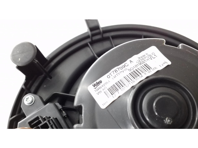 Вентилятор печки 5Q1819021H, 5WA907521 Volkswagen Golf VII
