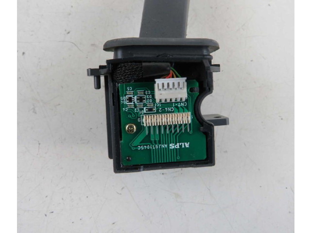 Ручка стеклоочистителей Nonapplicabile   Volvo V70