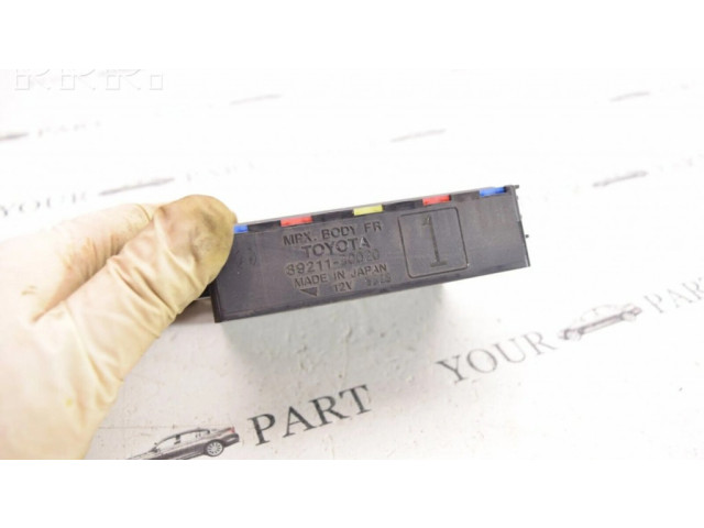   Pojistková skříňka 8921130020   Lexus GS 300 350 430 450H 2005